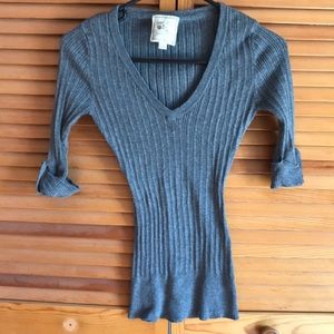 Gray 3/4 sleeve Sweater